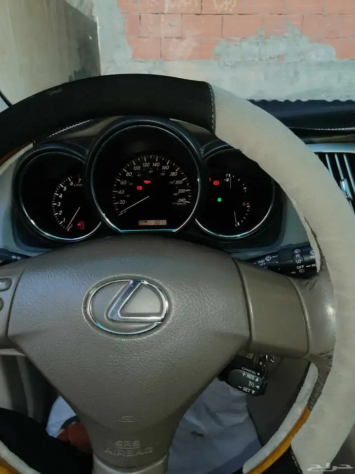 لكزس RX 350 للبدل 12