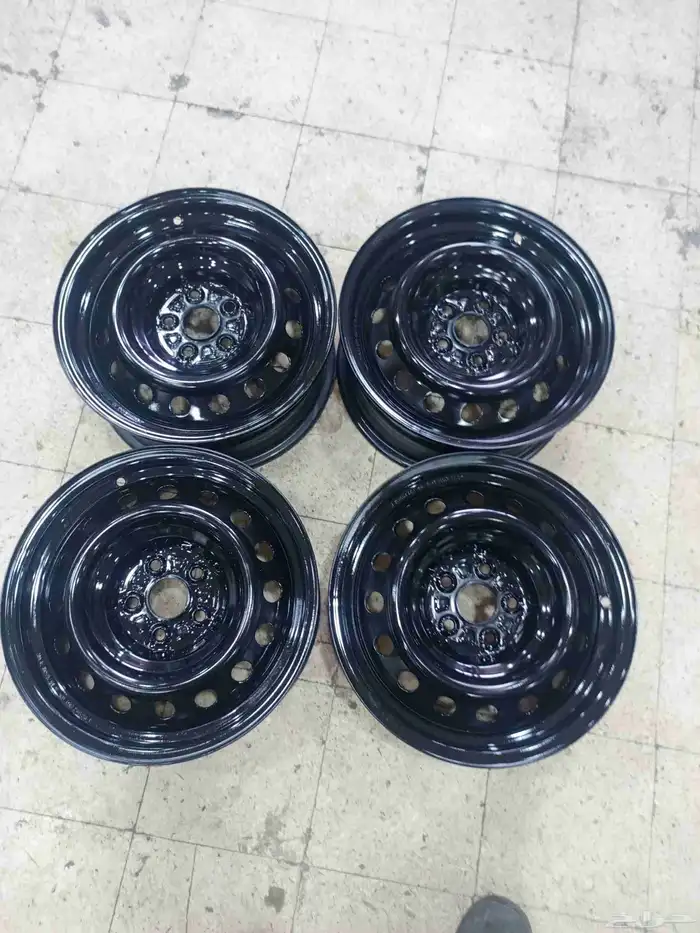 جنوط سوح كورولا 2023مع طيسها اصليه وكاله 0