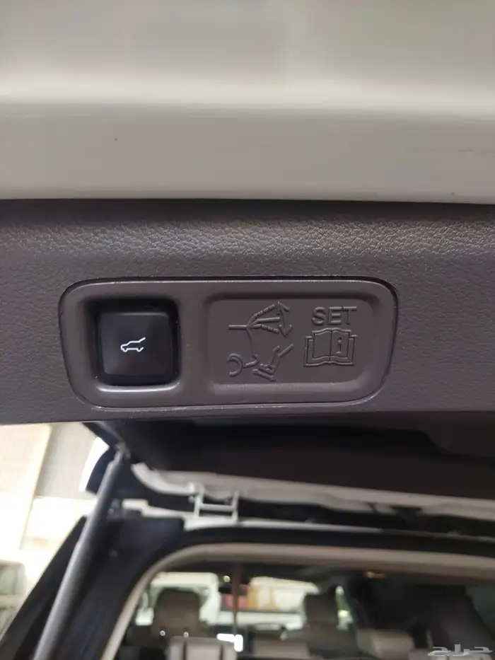 فورد اكسبديشن 2020 فتحة سقف بانوراما فل 25