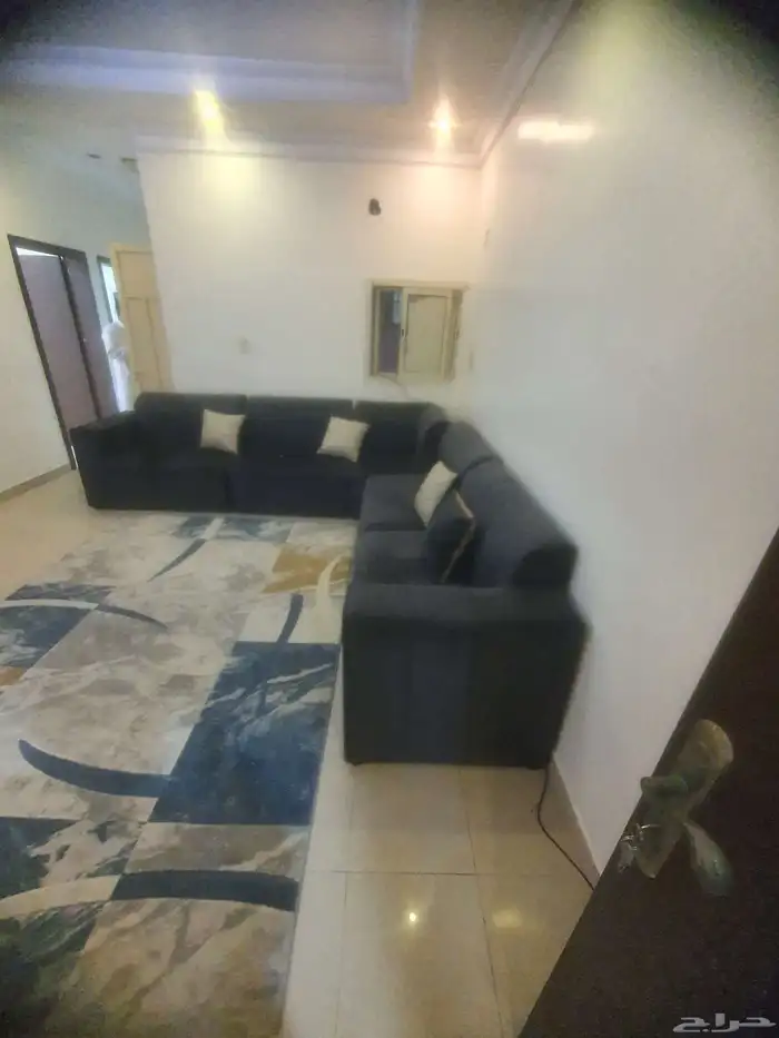 روكنه كنب وطربيزه شاشه 1
