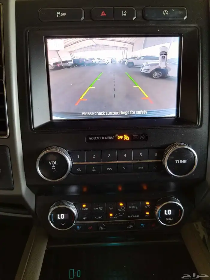 فورد اكسبديشن 2020 فتحة سقف بانوراما فل 13