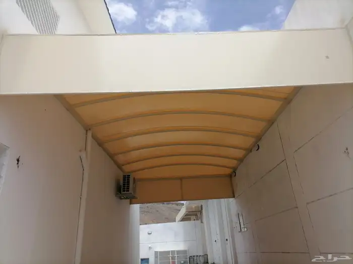 حداد ومظلات وسندويش بلن 2