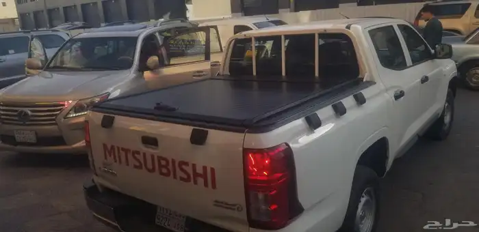 غطاء حوض سحاب مستبوشي L200 2024 4