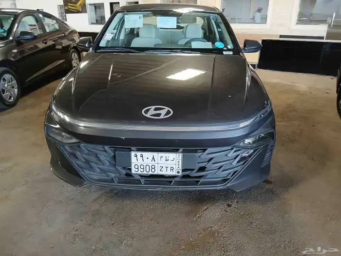 اكسنت موديل .2024 1