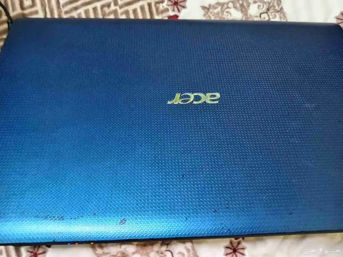 لابتوب أيسر نضيف. 0