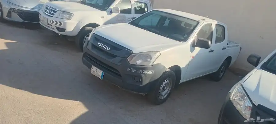 أيسوزو غمارتين إستاندر 2016 0