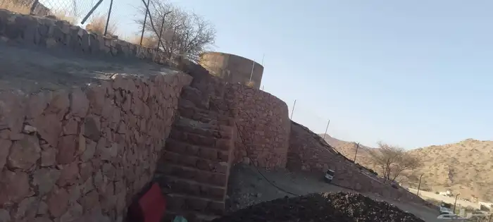 مباني حجر كبير وصغير بل يد وبل بكلين 5