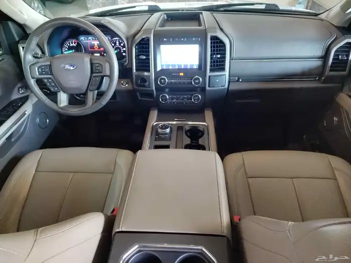 فورد اكسبديشن 2020 فتحة سقف بانوراما فل 10