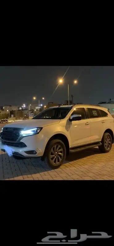 ايسوزو mux شبه جديد 0