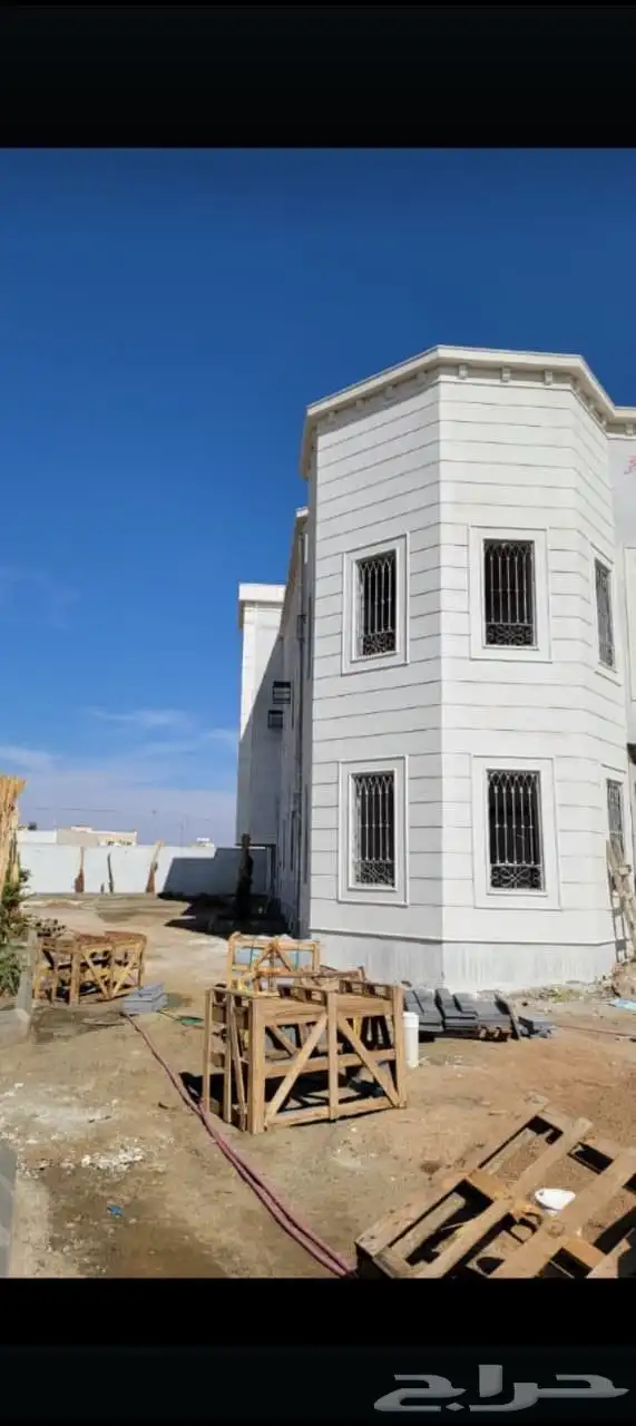 لياسه ملونه وجهات خارجيه بطحى الرياض 0