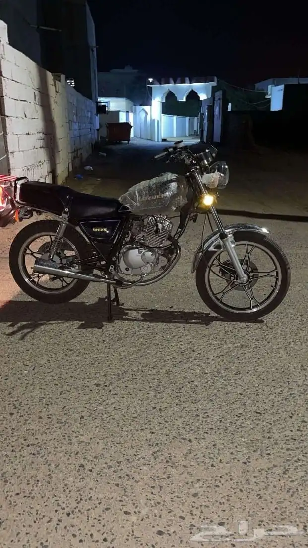 سوزوكي Gn125 2