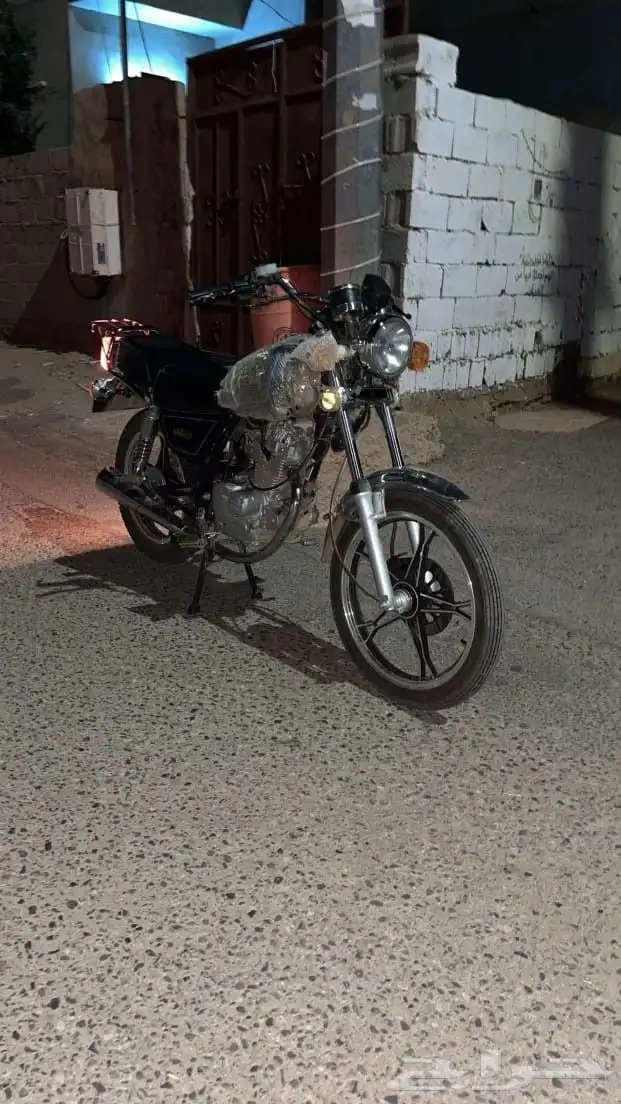 سوزوكي Gn125 1