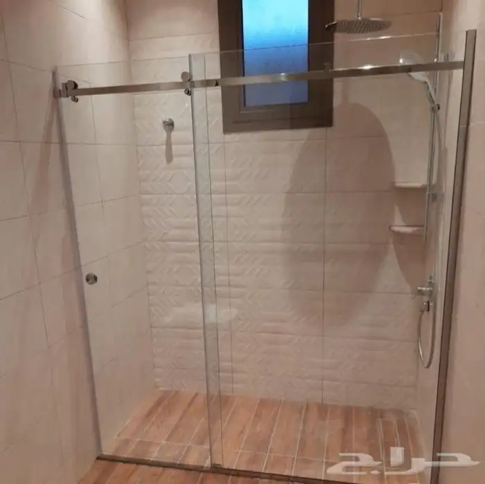 زجاج سكريت واجهات شاورات حواجز مكاتب قزاز شاور حاجز 8
