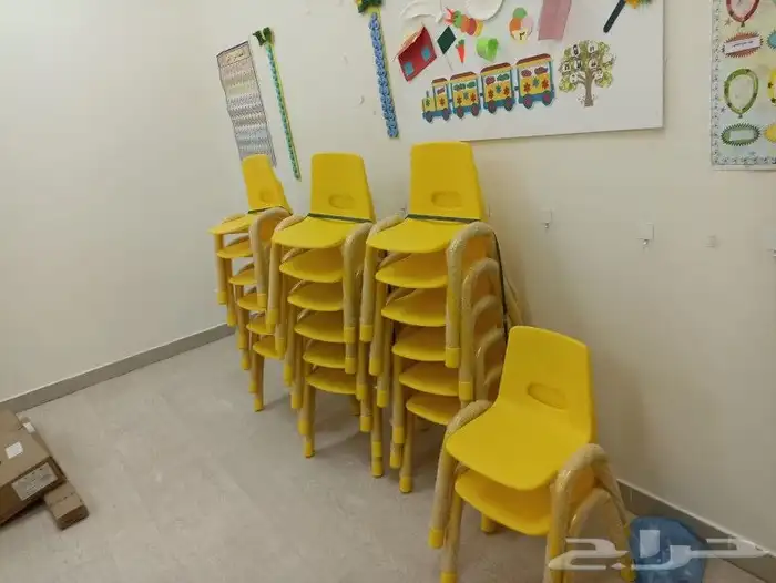 طاولات كراسي اثاث مدرسي حضانات 2