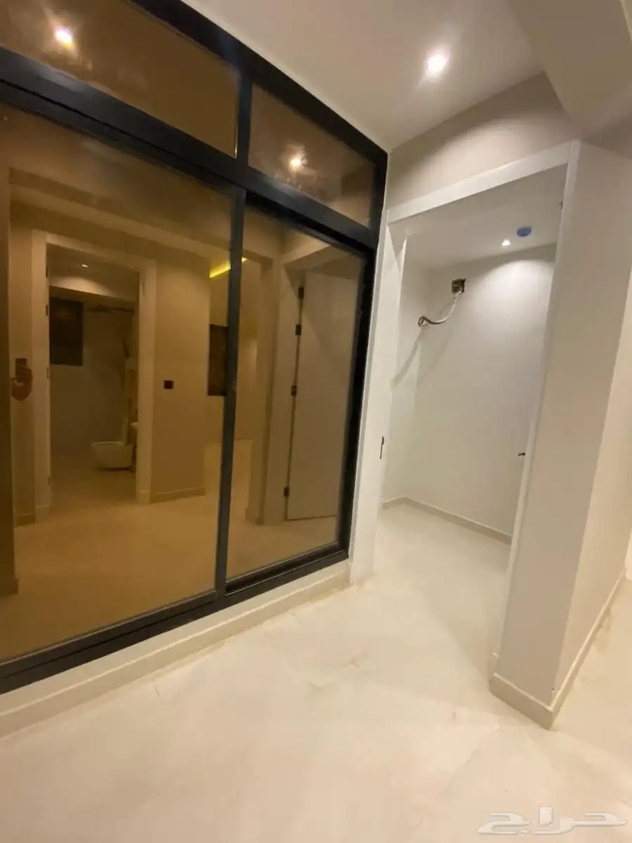 شقق مودرن للتمليك رووف بسطح خاص بمدينة الرياض حي النرجس 9