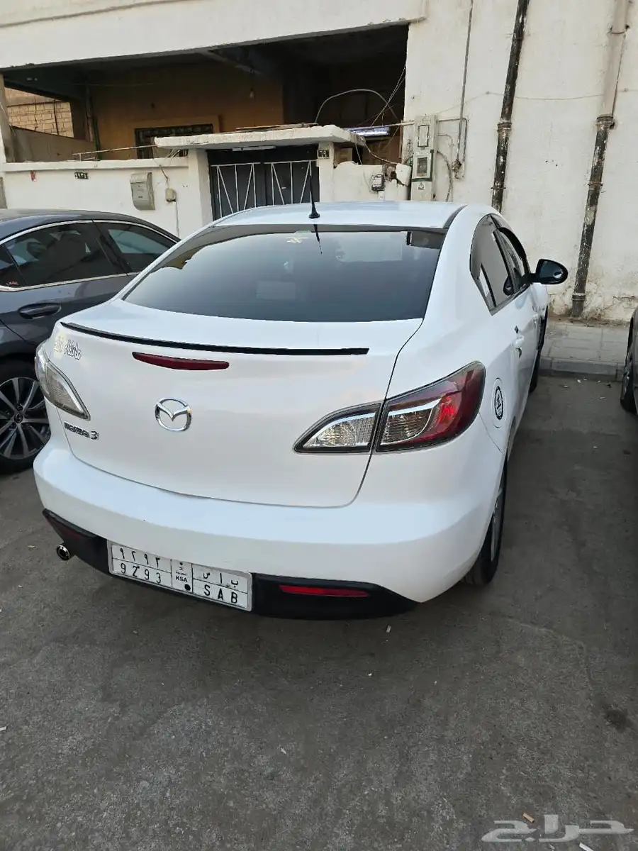 Car Mazda 3 . Model 2010. Fahas   istemara . price 18500. 1