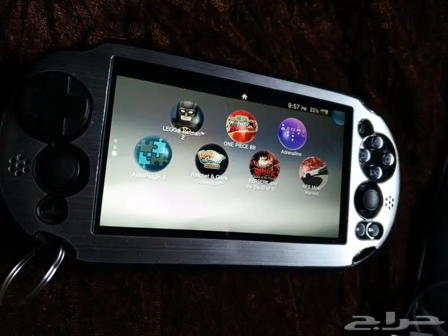 Sony PS vita موديل 2000 1