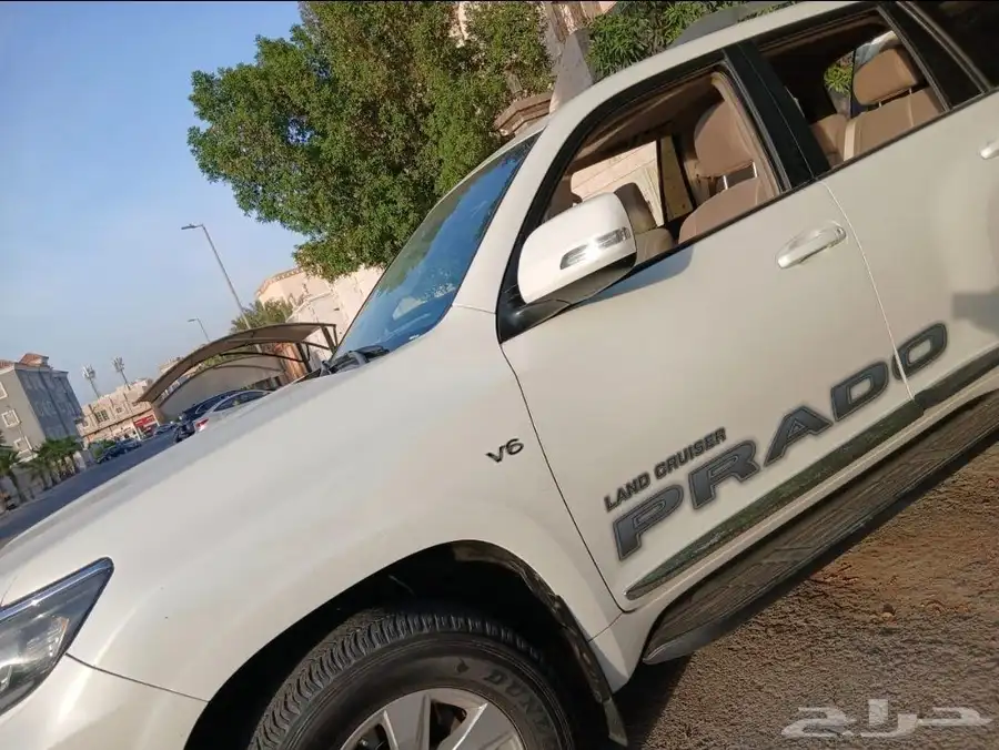 تويوتا برادو 8