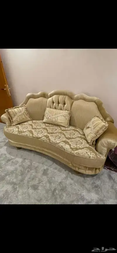 كنب كلاسيكي للبيع 0