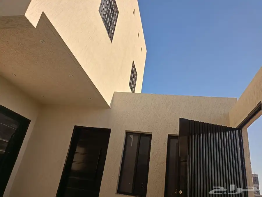 للبيع فيلا سكنية جديده 300 م في ضاحية نمار2030 مؤثثة بالكامل 6