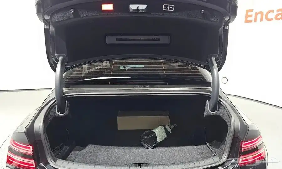 للاستيرادمن كوريا جينسيس G80 2025 7