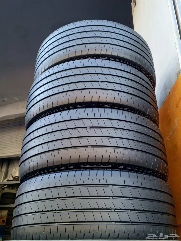 بريجستون 235 45 18 4
