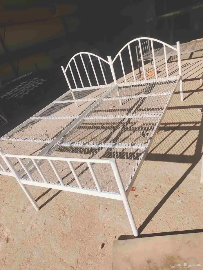 single bed 0