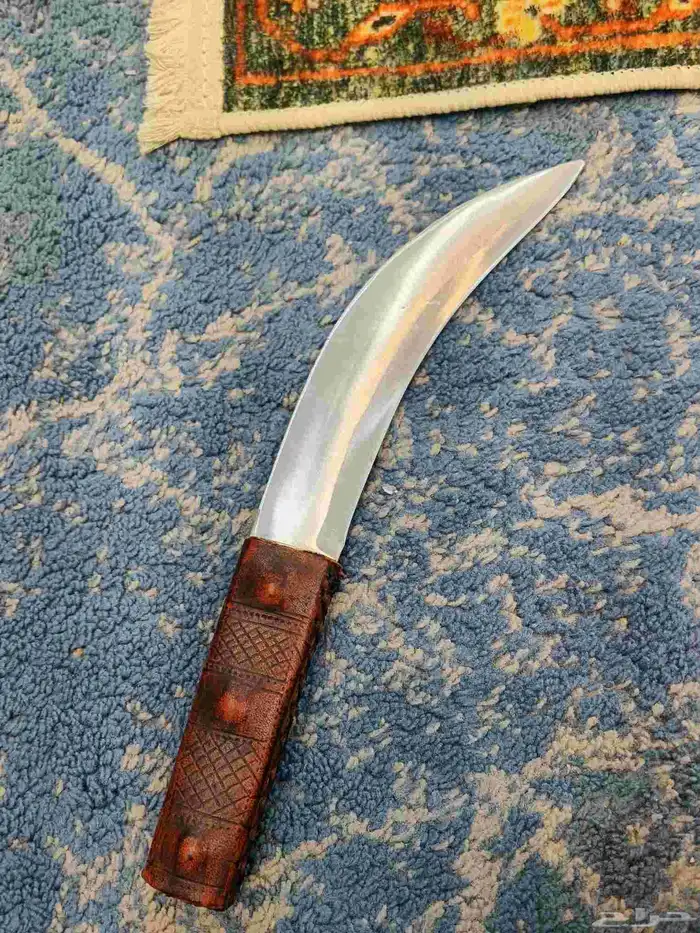 سكين خوجة شفرة مع محزم ملبسه جلد تصلح لصلخ 0