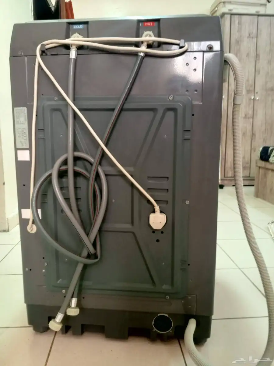 بيع غساله شبه جديدة استعمال خفيف والبيع لي الحوجة السعه 12Kg 5