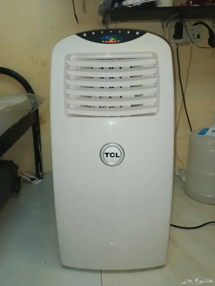 مكيف TCL متنقل 1400وحدة مكيف نضيف اخ الجديد سعرة جديد 1800 0