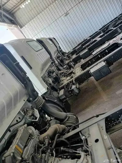 دينات ايسوزو 2025 اصفار مكينه كبير 5200 2