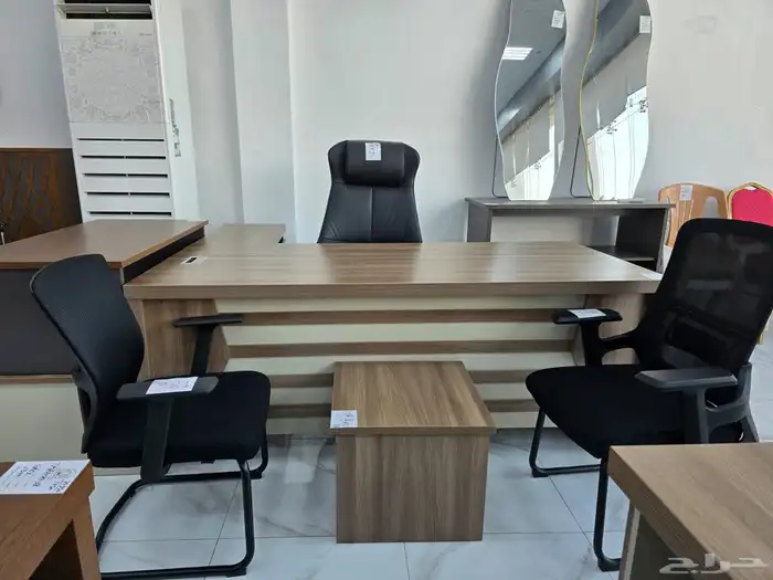 كراسي مكاتب 24