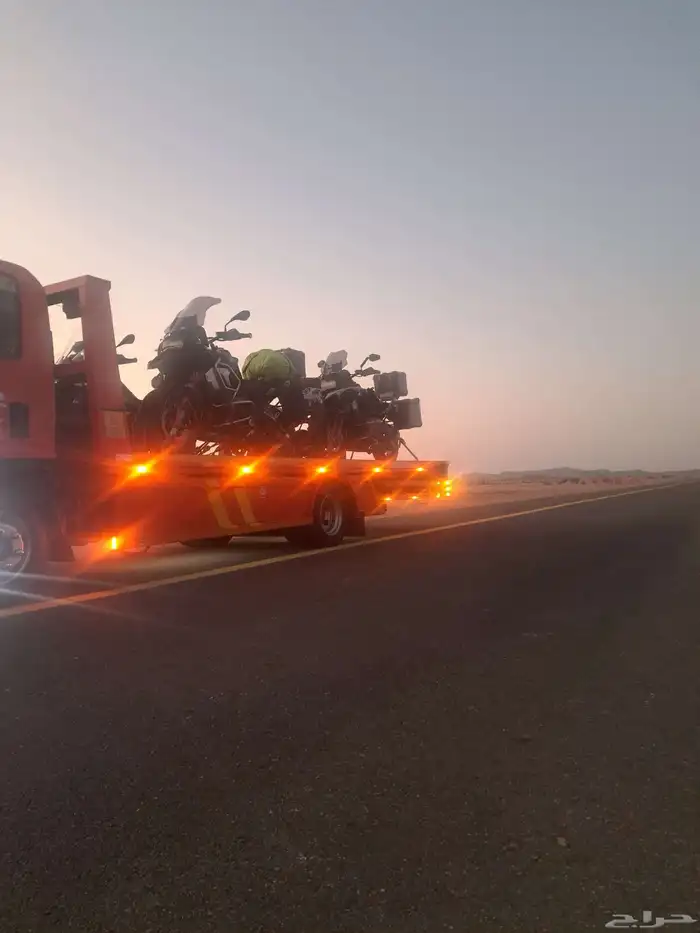 سطحه هيدروليك متخصصة لتحميل الدبابات متواجد في بيشة 3