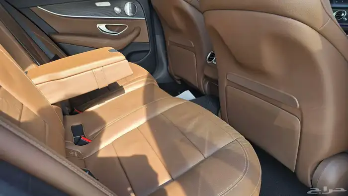 مرسديس E300 2020 10