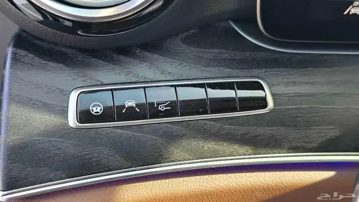 مرسديس E300 2020 8
