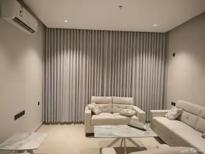 فني تفضل جميع انواع الكنب والستاير تنجيد وتلبيس كنب 0