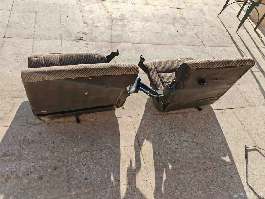 مقاعد جانبية خلفية ربع موديل 1991 1