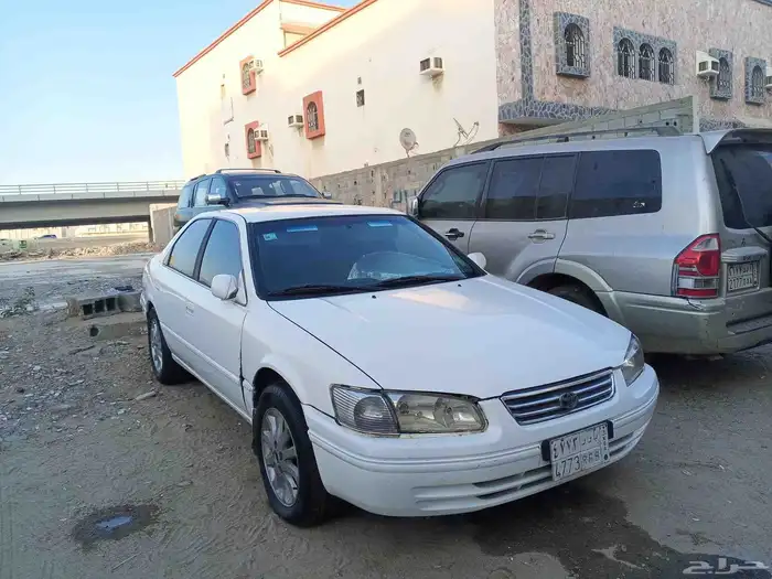للبيع لوحة مميزة ب رر 4773 خاص 0