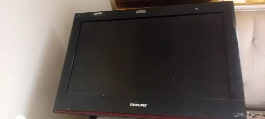 شاشه 25 بوصه ممتازه تشغل 120 فريم ملاحظه ماعندي توصيل 300 ري 0