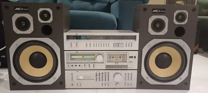 مجموعه صوتيه احترافيه جي في سي jvc 1