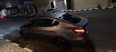 MG6للبيع نضيفه 24