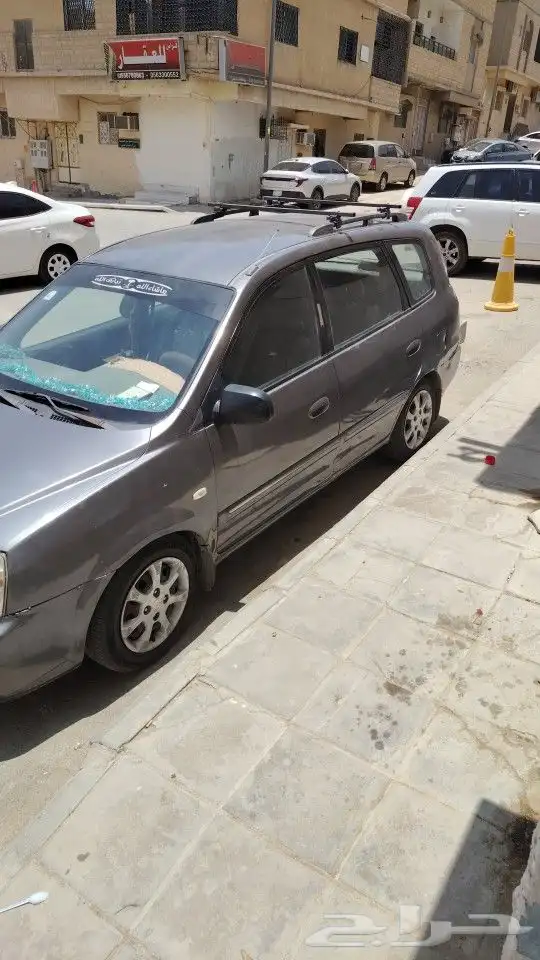 للبيع سياره كيا كارنس قير توماتيك 2006 لاعلى سوم رقم 0543995 0