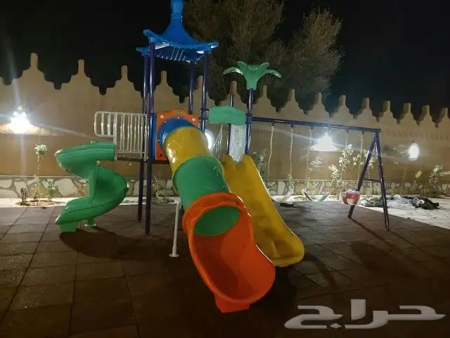العاب اطفال وارضيات ربر او اسفنجية تتحمل حرارة شمس 0