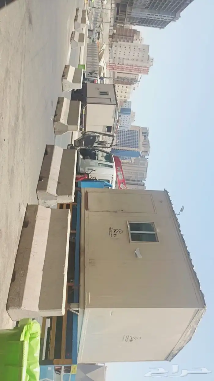 نقليات جميع انواع البضائع 1