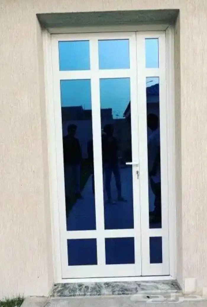المونيوم وزجاج للتواصل 6