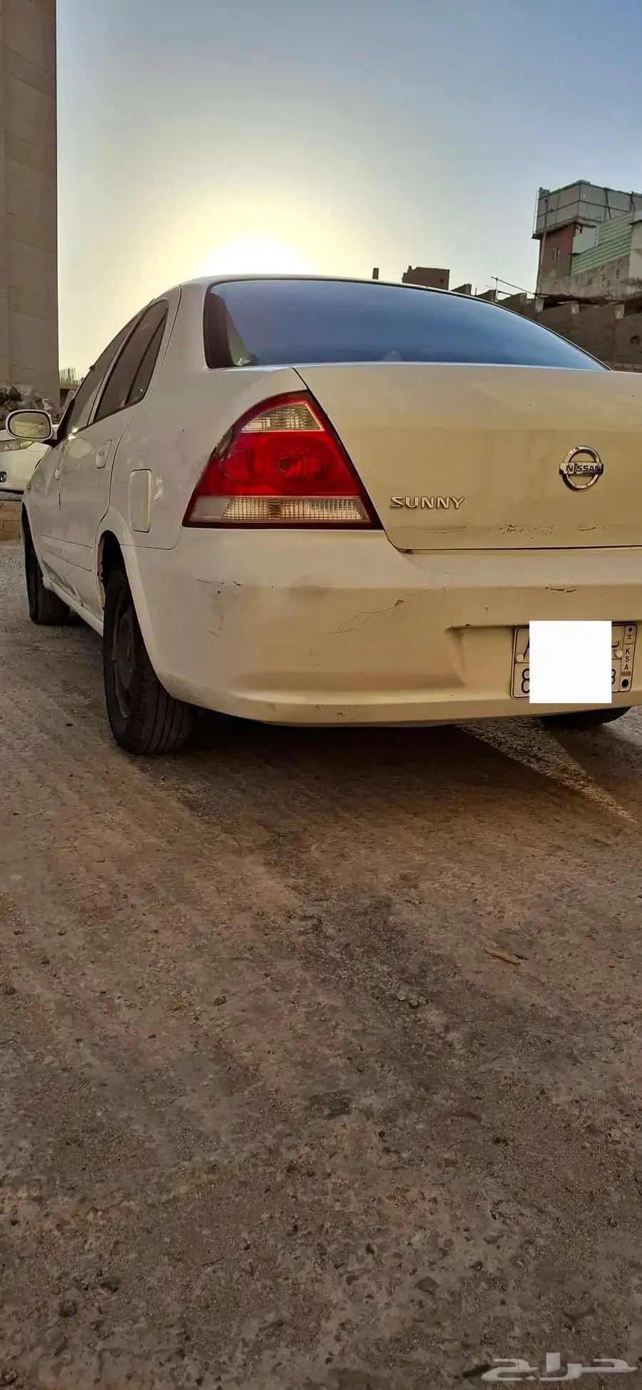 نيسان صني 2011 4