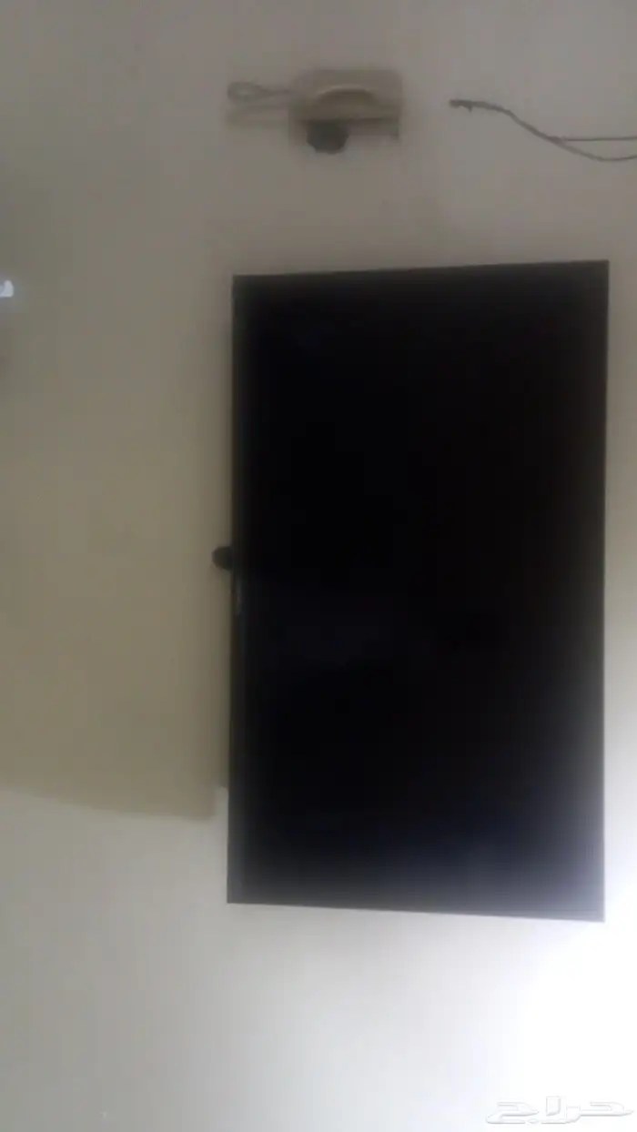 شاشة 55 بوصه مكسورة وخربانه 0