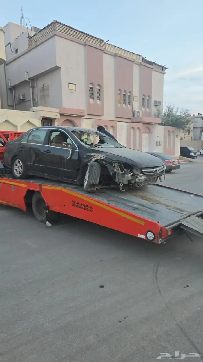 سطحه جنوب الرياض نقل نواع سيارت المصدومه والعطله 1