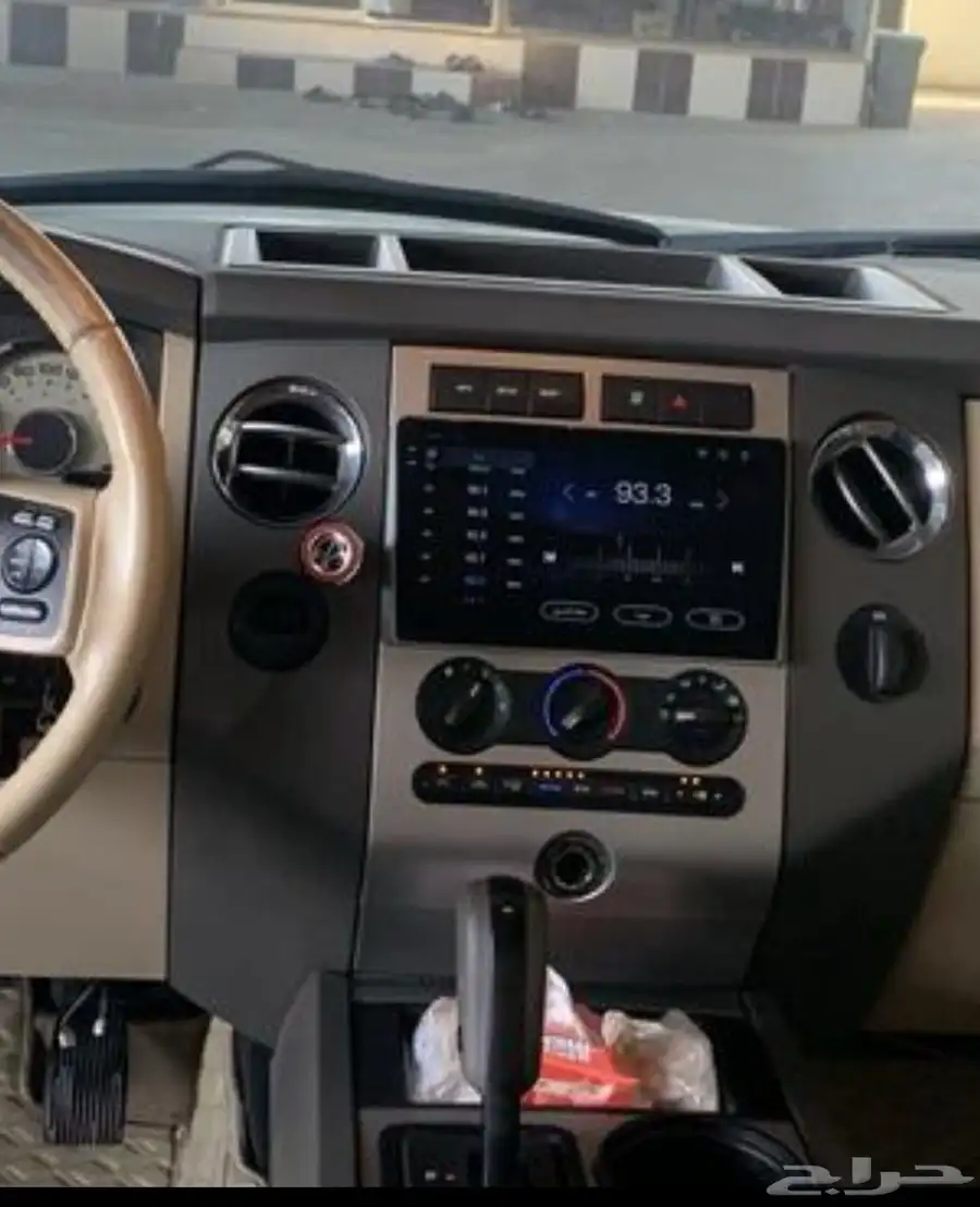 ford expedition 2012 ممش قليل 9