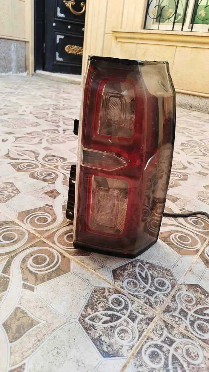 اسطب تاهو 2016 خلفي يمين 0